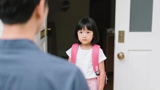 The little girl went to her dad's mistress's house, and what she did next saved her family! The little girl went to her dad's mistress's house, and what she did next saved her family!