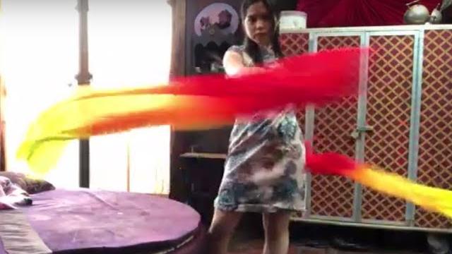 Sexy asian femdom chinese fan dance Sexy asian femdom chinese fan dance