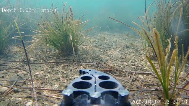 Подводный дрон fifish v6 exp пробное погружение Подводный дрон fifish v6 exp пробное погружение