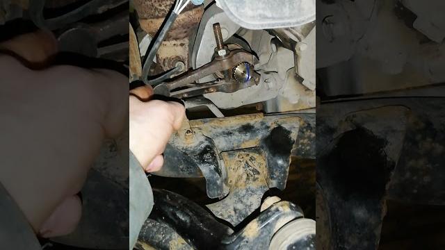 Снятие промежуточного вала для замены подшипника opel antara 2.4l, 4×4, мкпп/ chevrolet captiva. Снятие промежуточного вала для замены подшипника opel antara 2.4l, 4×4, мкпп/ chevrolet captiva.