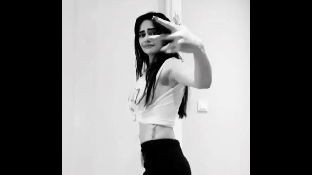 Naz mila reks möhteşem Naz mila reks möhteşem