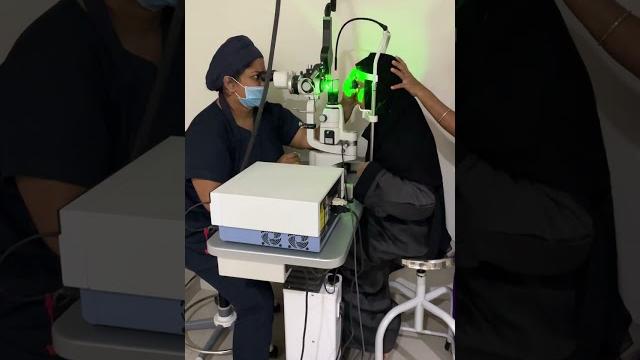 Retinal laser surgery/ barrage laser in 2 minutes! Retinal laser surgery/ barrage laser in 2 minutes!