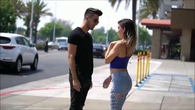 Kissing prank - hair edition Kissing prank - hair edition