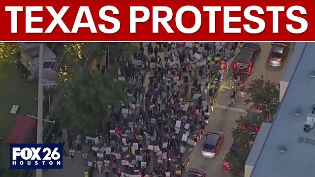 Dallas, austin join anti-ice protests Dallas, austin join anti-ice protests