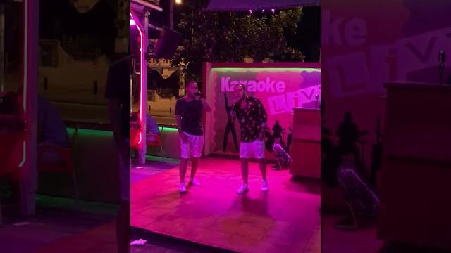 Karaoke - nelly - hot in here Karaoke - nelly - hot in here