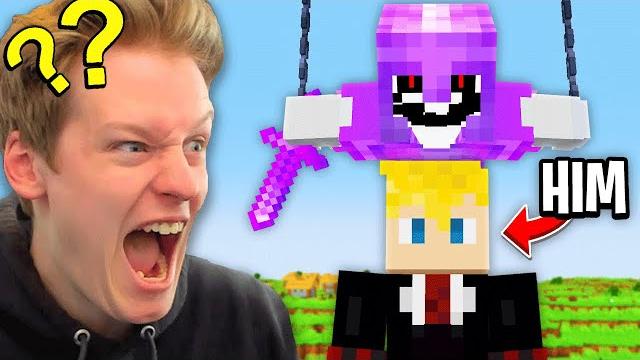 I hired a hitman to hunt my friend on minecraft I hired a hitman to hunt my friend on minecraft