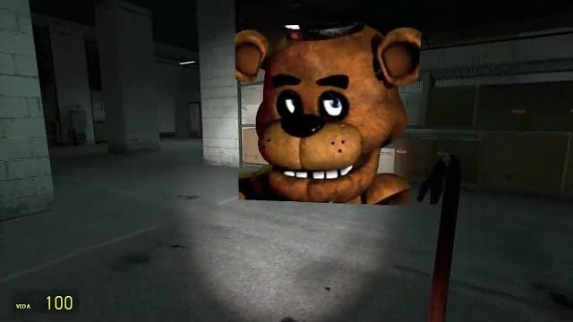 Fugindo de nextbots no gmod Fugindo de nextbots no gmod