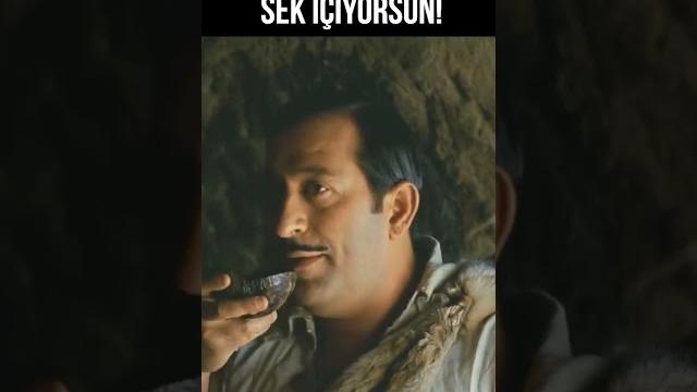 Yalnız abi sen bunu sek i̇çiyorsun! #shorts Yalnız abi sen bunu sek i̇çiyorsun! #shorts