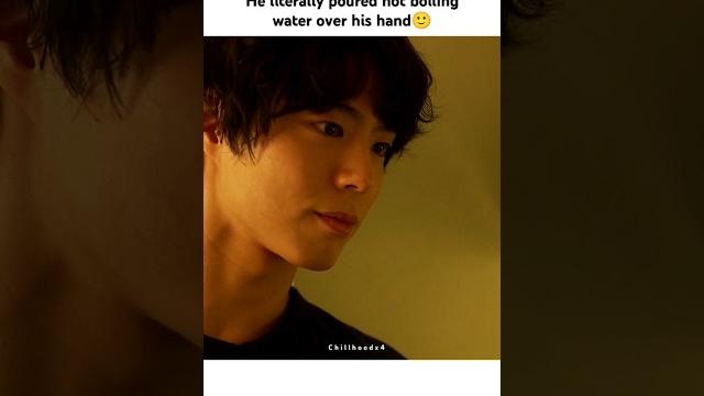 He is not behaving normally after accident#wonderland#parkbogum#baesuzy#whenlifegivesyoutangerines He is not behaving normally after accident#wonderland#parkbogum#baesuzy#whenlifegivesyoutangerines