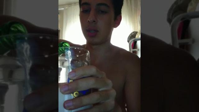Beypazarını boşaltan genç Beypazarını boşaltan genç