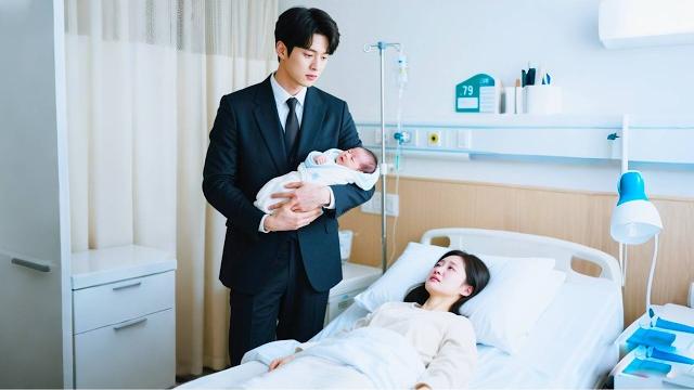 Ceo treated her as fertility tools, took away child, but later saw 2 smaller versions of himself Ceo treated her as fertility tools, took away child, but later saw 2 smaller versions of himself