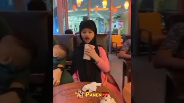 Meme viral || ibu menyusui #shorts #hijab Meme viral || ibu menyusui #shorts #hijab
