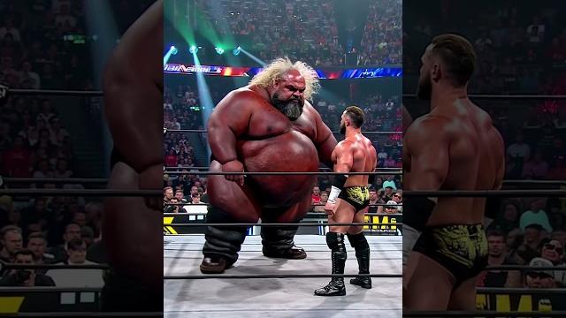 Giants versus heavyweight wrestlers! #wwe Giants versus heavyweight wrestlers! #wwe