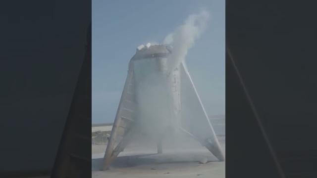 2133 days since starhopper flew! 2133 days since starhopper flew!