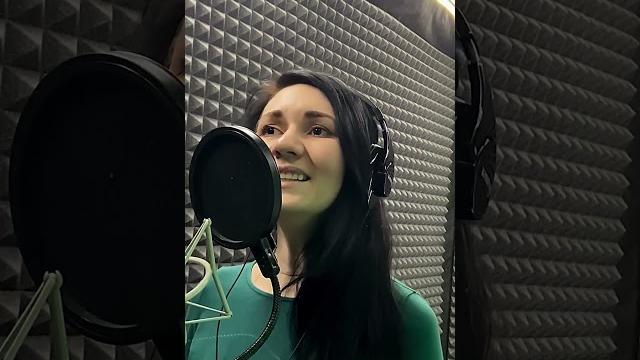 Irsay feat dj lavitas "run" ( авторский трек совместно с dj lavitas) #голос #студия #бэкстейдж #song Irsay feat dj lavitas "run" ( авторский трек совместно с dj lavitas) #голос #студия #бэкстейдж #song