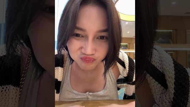 Live tiktok deyyaahh Live tiktok deyyaahh