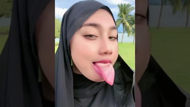 Jilbab meresahkan Jilbab meresahkan