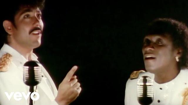 Commodores - nightshift (official music video) Commodores - nightshift (official music video)