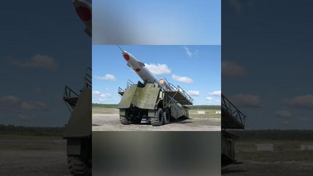 Пусковая установка для советского бпла ту-141 "стриж".эти беспилотники с дальностью полета до 1000км Пусковая установка для советского бпла ту-141 "стриж".эти беспилотники с дальностью полета до 1000км