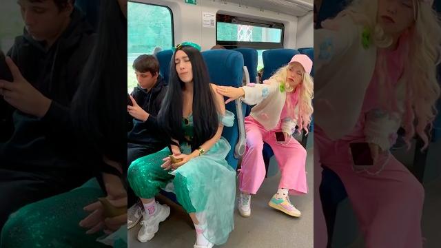 Situation in the metro… (not for kids) #jasminemeyer Situation in the metro… (not for kids) #jasminemeyer