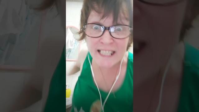 Галькины танцы на унитазе ок лайф Галькины танцы на унитазе ок лайф