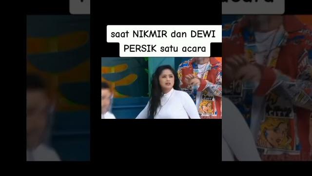 Nikita mirzani dan dewi persik satu acara Nikita mirzani dan dewi persik satu acara