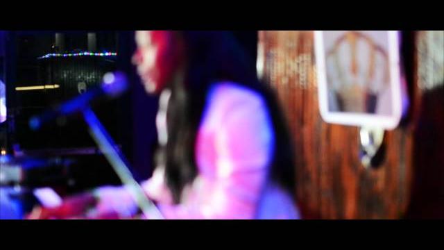 Lawryn g covers no one by alicia keys Lawryn g covers no one by alicia keys