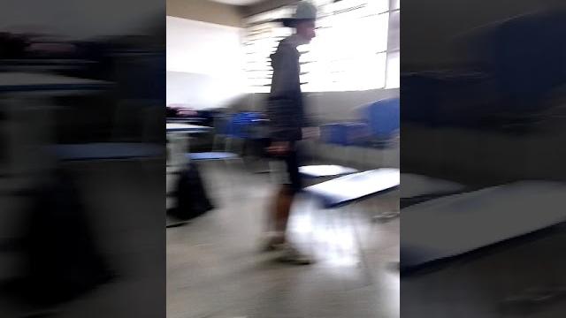 Briga de escola (deixa o like) Briga de escola (deixa o like)