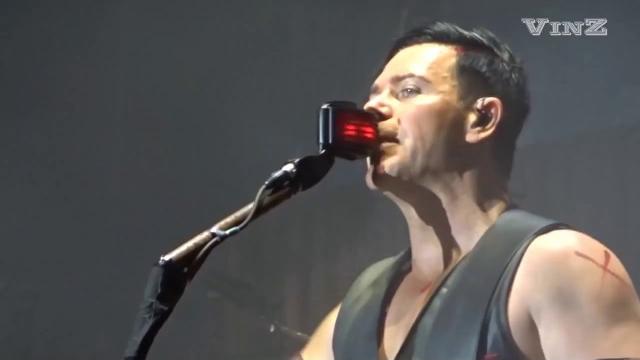 Rammstein - du hast (live, russia) 720p, hd Rammstein - du hast (live, russia) 720p, hd