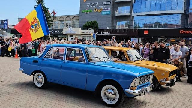 Парад в день города бельцы- 22 мая 2025 г. Парад в день города бельцы- 22 мая 2025 г.