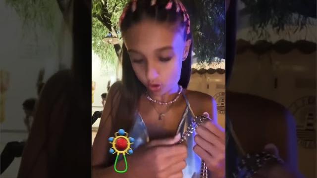 Aurora è diventata bambina per una sera #auroraeludovica #shorts Aurora è diventata bambina per una sera #auroraeludovica #shorts