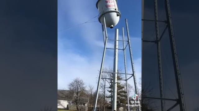 Tower farts Tower farts