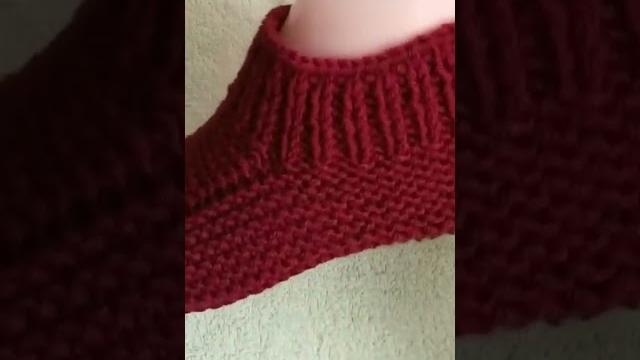 Как связать следки из 4 петель??? подробный мк в комментариях ️ #вязаныеноски #носкинадвухспицах Как связать следки из 4 петель??? подробный мк в комментариях ️ #вязаныеноски #носкинадвухспицах
