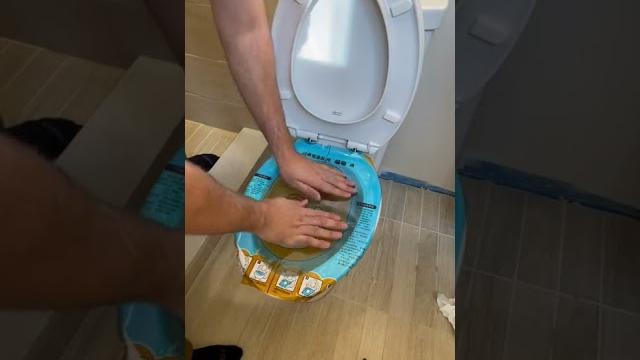 Next level toilet plunger! 🪠 Next level toilet plunger! 🪠