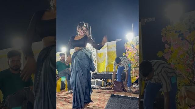 King vs queen #bhojpuri#shortvideo#viralvideo#trending#song#stage#dance#priyasohani#tuntun_yadav#yt King vs queen #bhojpuri#shortvideo#viralvideo#trending#song#stage#dance#priyasohani#tuntun_yadav#yt