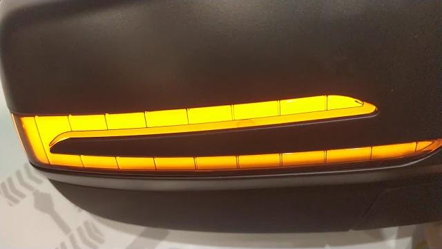 Зеркала солина на ниву с двойным бегающим поворотником "amg mercedes" (электропривод+обогрев) Зеркала солина на ниву с двойным бегающим поворотником "amg mercedes" (электропривод+обогрев)