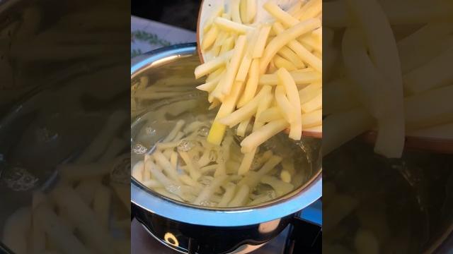 Perfect french fries #frenchfries #fingerchips #frenchfry #potatosnacks #snacks #potatofry Perfect french fries #frenchfries #fingerchips #frenchfry #potatosnacks #snacks #potatofry