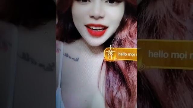 Bigo live cewek cantik dress putih Bigo live cewek cantik dress putih