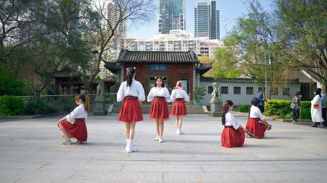 悉尼大学舞团|寄明月翻跳|sing女团 悉尼大学舞团|寄明月翻跳|sing女团