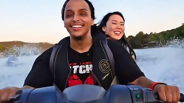 Extra emily goes jet skiing with agent! Extra emily goes jet skiing with agent!