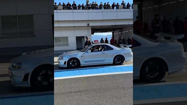 Gt-r r34 z-tune on the track! #jdm #gtr Gt-r r34 z-tune on the track! #jdm #gtr
