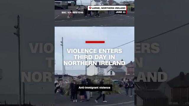 Violence enters third day in northern ireland Violence enters third day in northern ireland