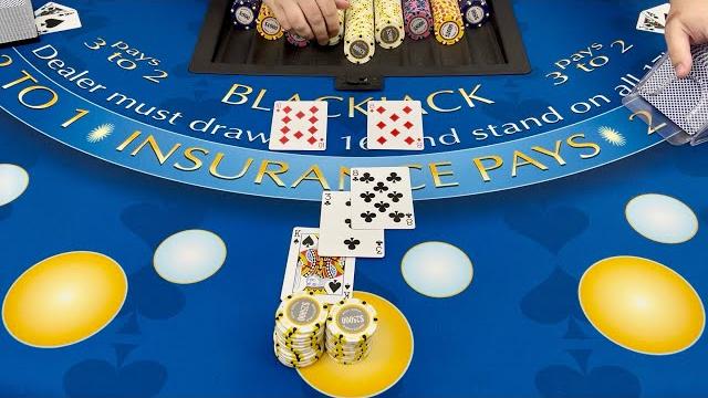 Winning amazing $600,000 blackjack bet with incredibly lucky 21 in super high stakes session! Winning amazing $600,000 blackjack bet with incredibly lucky 21 in super high stakes session!