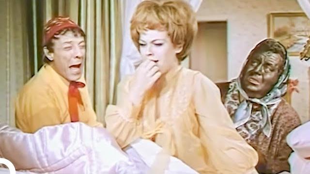 Bebek gibi maşallah | hülya koçyiğit türk komedi filmi Bebek gibi maşallah | hülya koçyiğit türk komedi filmi