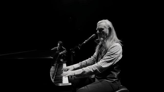 Humberto gessinger - pra caramba (clipe oficial) Humberto gessinger - pra caramba (clipe oficial)