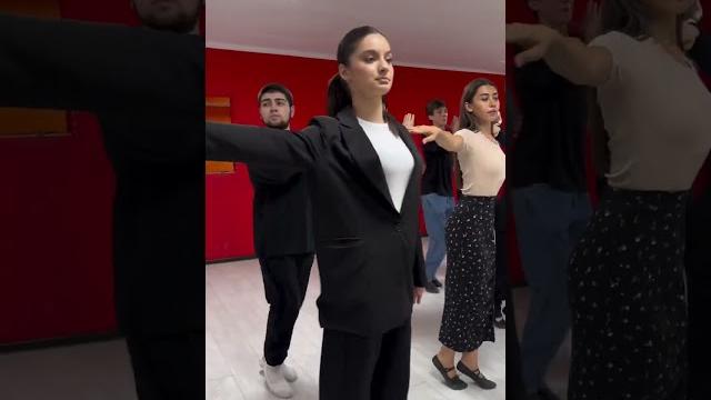 Kafkas dansı ders videoları #kafkasdansekibi #kafkasdansvideo #çerkesdansekibi #adigedansekibi #dans Kafkas dansı ders videoları #kafkasdansekibi #kafkasdansvideo #çerkesdansekibi #adigedansekibi #dans