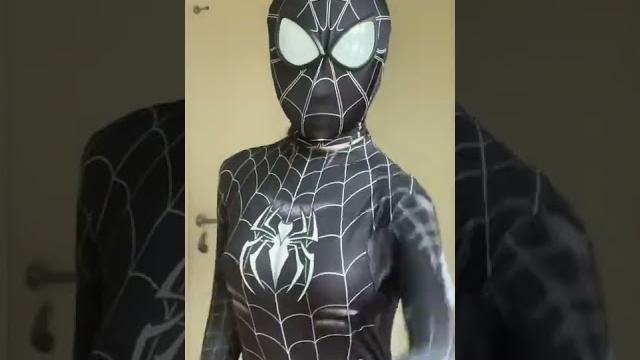 Tik tok wanita pakai baju spider-man Tik tok wanita pakai baju spider-man
