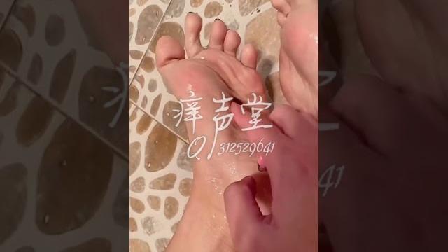 「足控向」恋足自挠脚心tickle 「足控向」恋足自挠脚心tickle