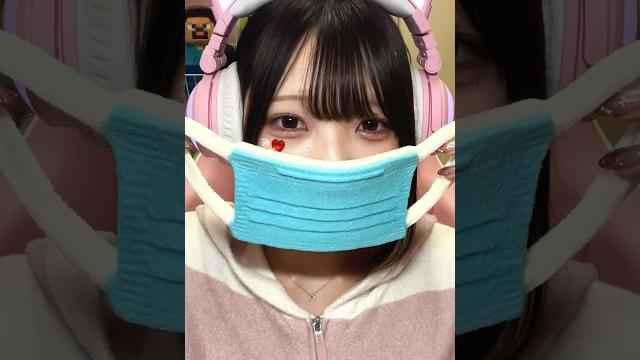 お腹空いたからマスク食べちゃったwww【女性ゲーム実況者】【たまちゃん】 #shorts お腹空いたからマスク食べちゃったwww【女性ゲーム実況者】【たまちゃん】 #shorts