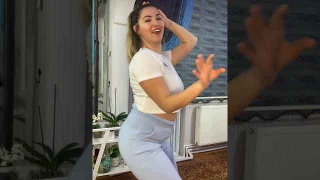 Periscope türk liseli koca kalçası bitiriyor Periscope türk liseli koca kalçası bitiriyor